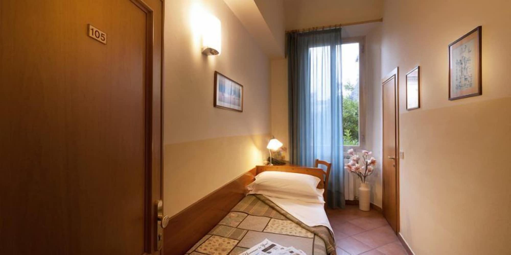 Hotel Eden Firenze Bagian luar foto