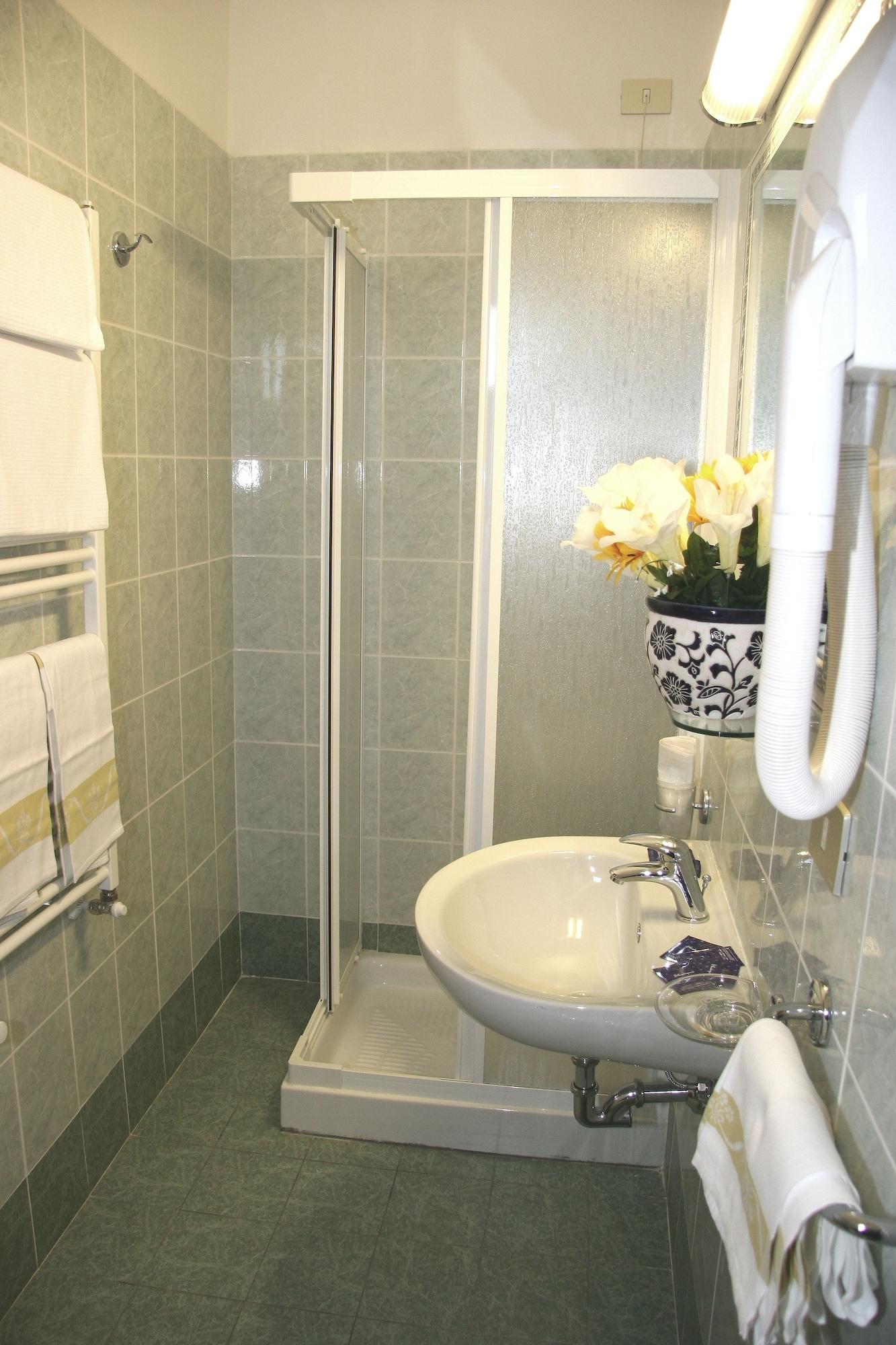 Hotel Eden Firenze Bagian luar foto