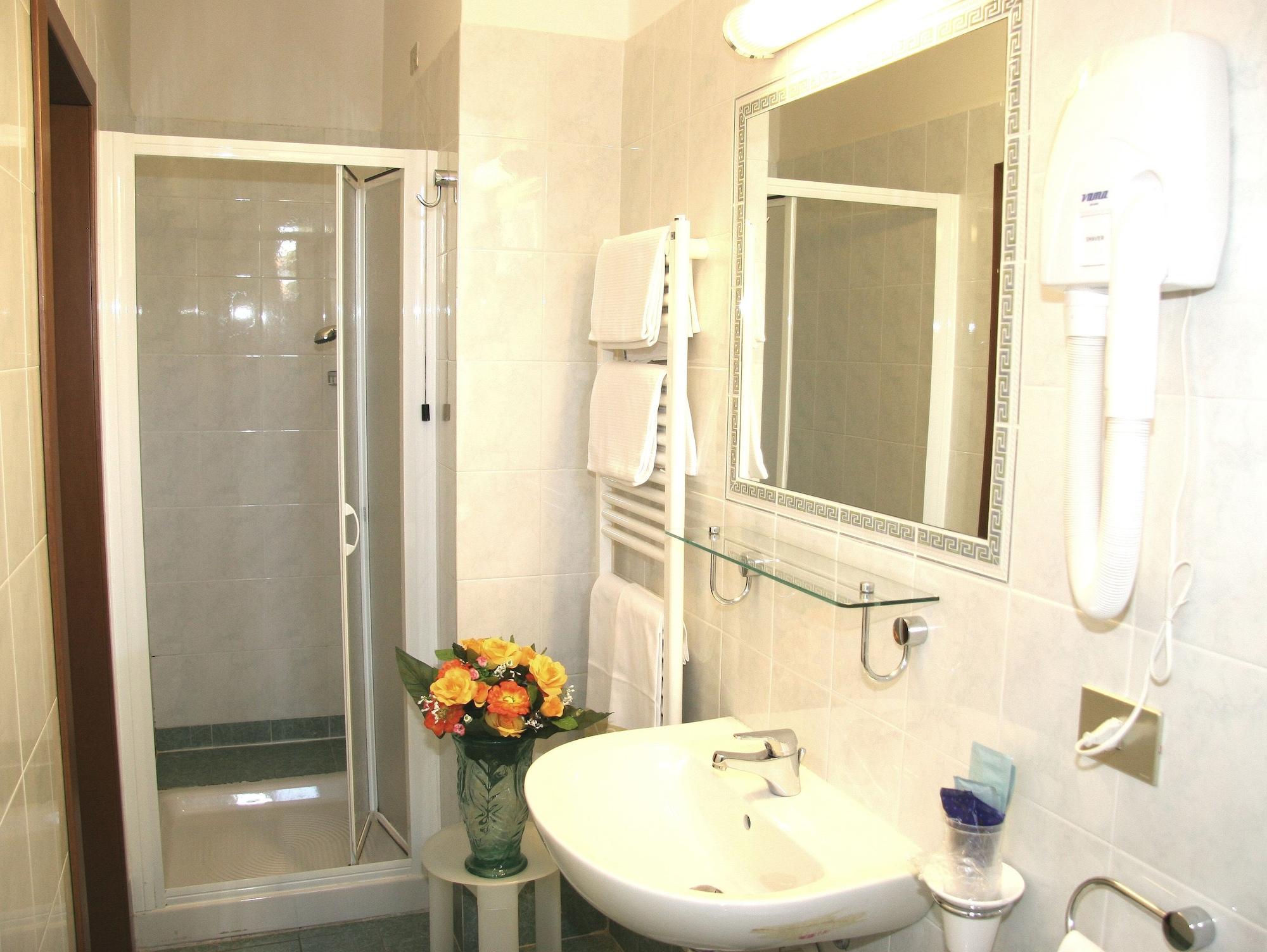 Hotel Eden Firenze Bagian luar foto